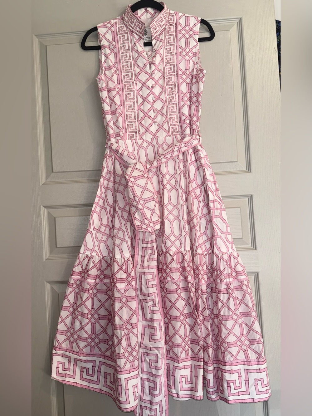 Sleeveless SUE SARTOR Flounce | Hibiscus Bamboo - Picture 4 of 11